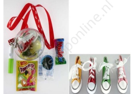 Snoepbal met Sneaker Keycord