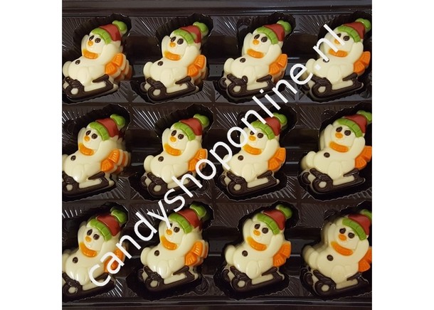 Sneeuwpop op slee wit Bakje 7 stuks